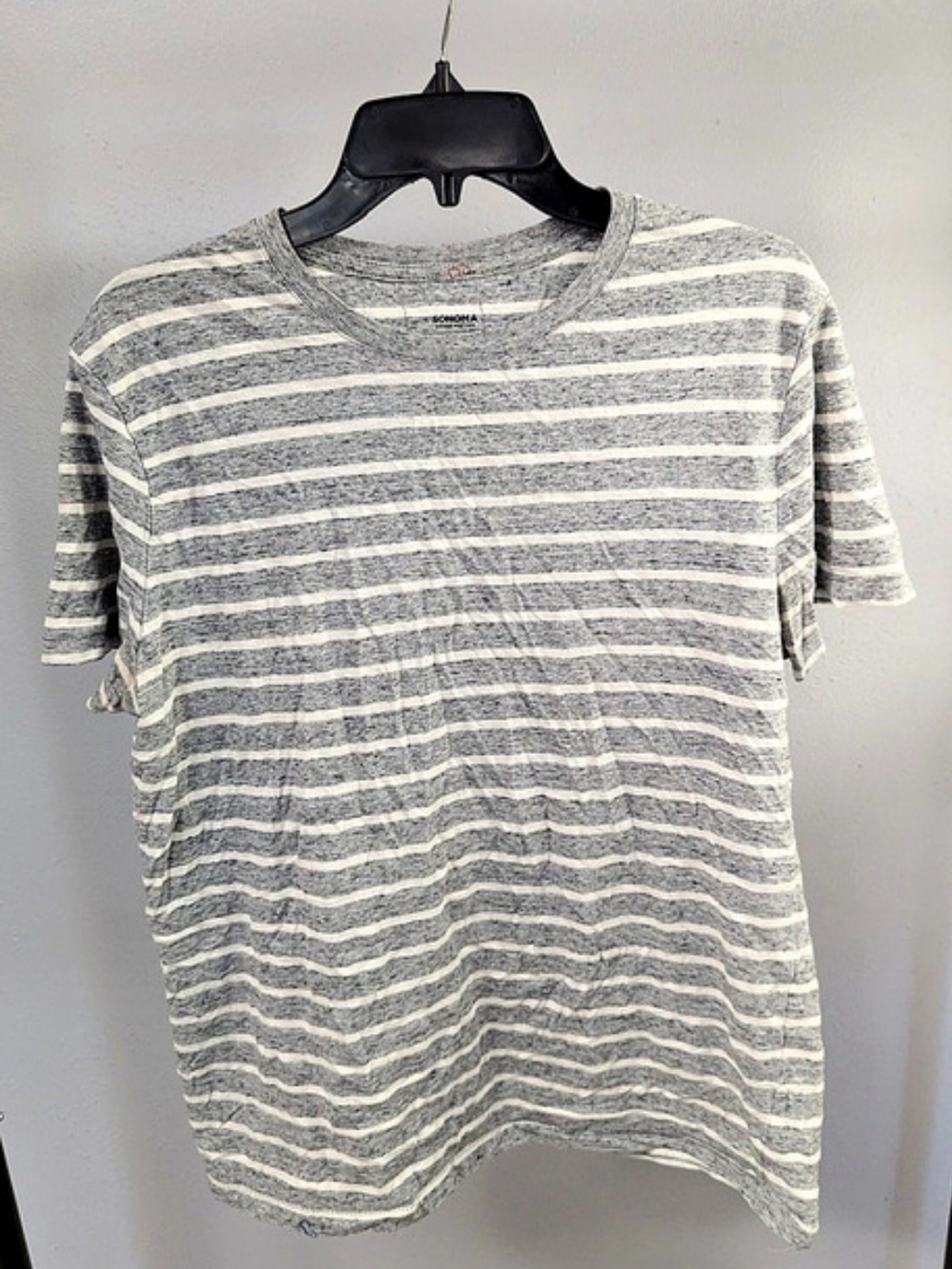 Old Navy Striped Short Sleeve Tee in Gray & White Large